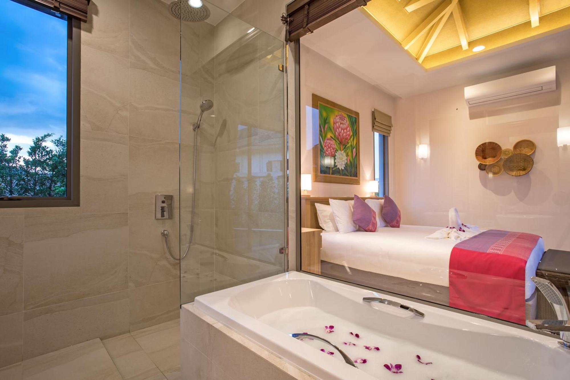 Dalaa 7 Villa Kamala Beach Exteriör bild